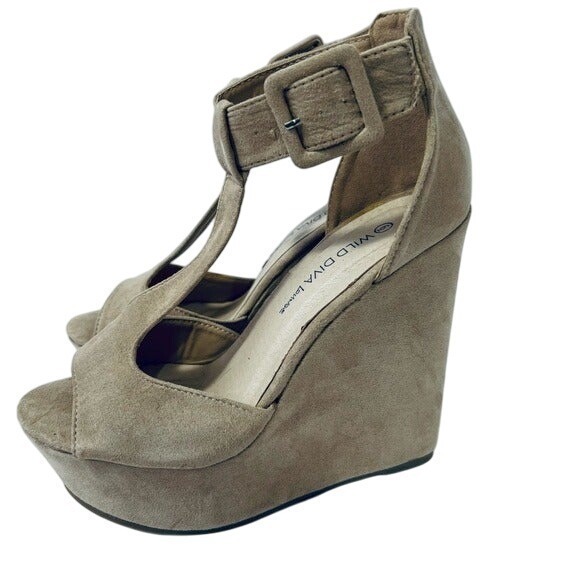 Wild Diva Shoes - Wild‎ Diva Lounge Women's Nude Suede Wedge Sandals with Ankle Strap Size 6